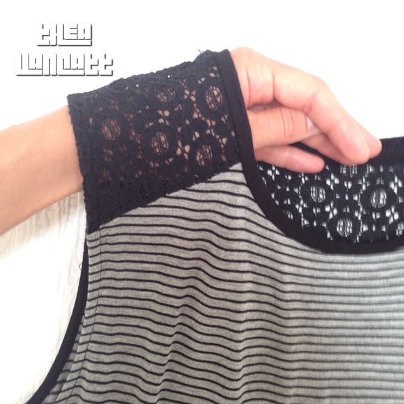 Black Lace And Sassy Stripes Sleeveless Flowy Top! - Picture 3 of 5